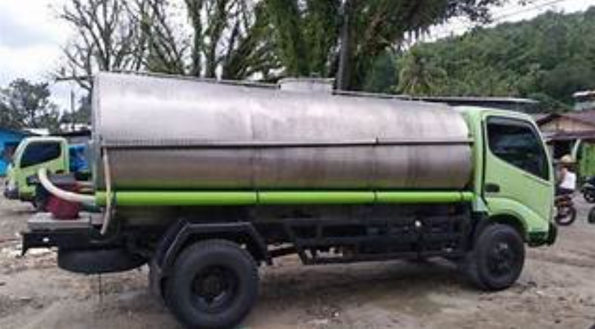 Mobil tangki Air